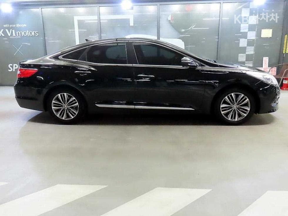 Hyundai Grandeur (Azera)HGLPG HG300 Modern - 3
