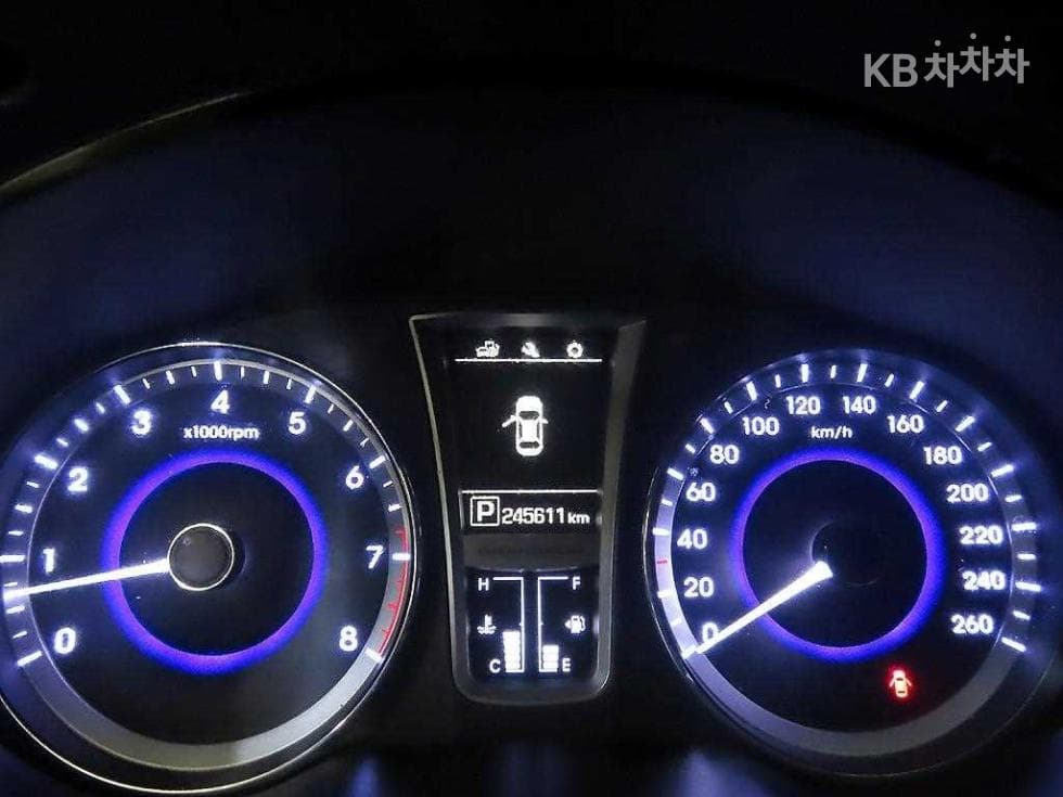 Hyundai Grandeur (Azera)HGLPG HG300 Modern - 9