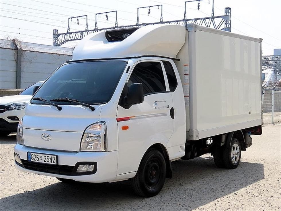 Hyundai Porter 2Extra Long Super Cab 하이냉동Top (Cargo)차 PLUS 트윈컴프 - 2
