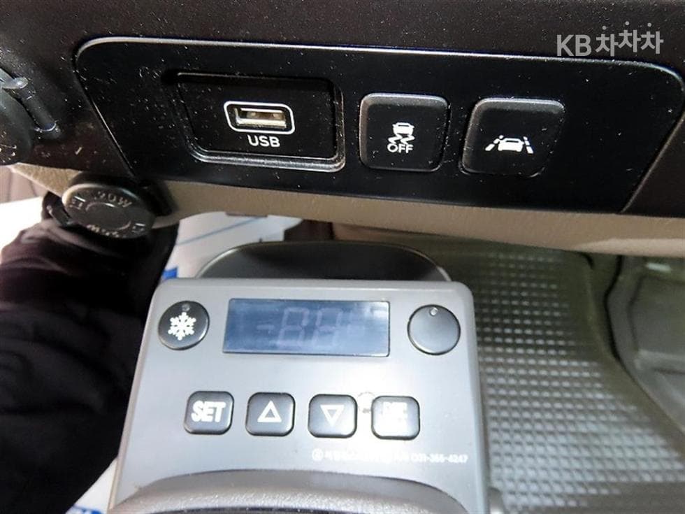Hyundai Porter 2Extra Long Super Cab 하이냉동Top (Cargo)차 PLUS 트윈컴프 - 13