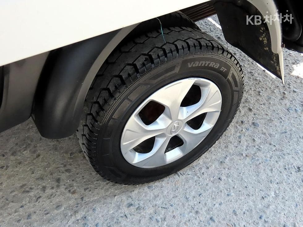 Hyundai Porter 2Extra Long Super Cab 하이냉동Top (Cargo)차 PLUS 트윈컴프 - 19
