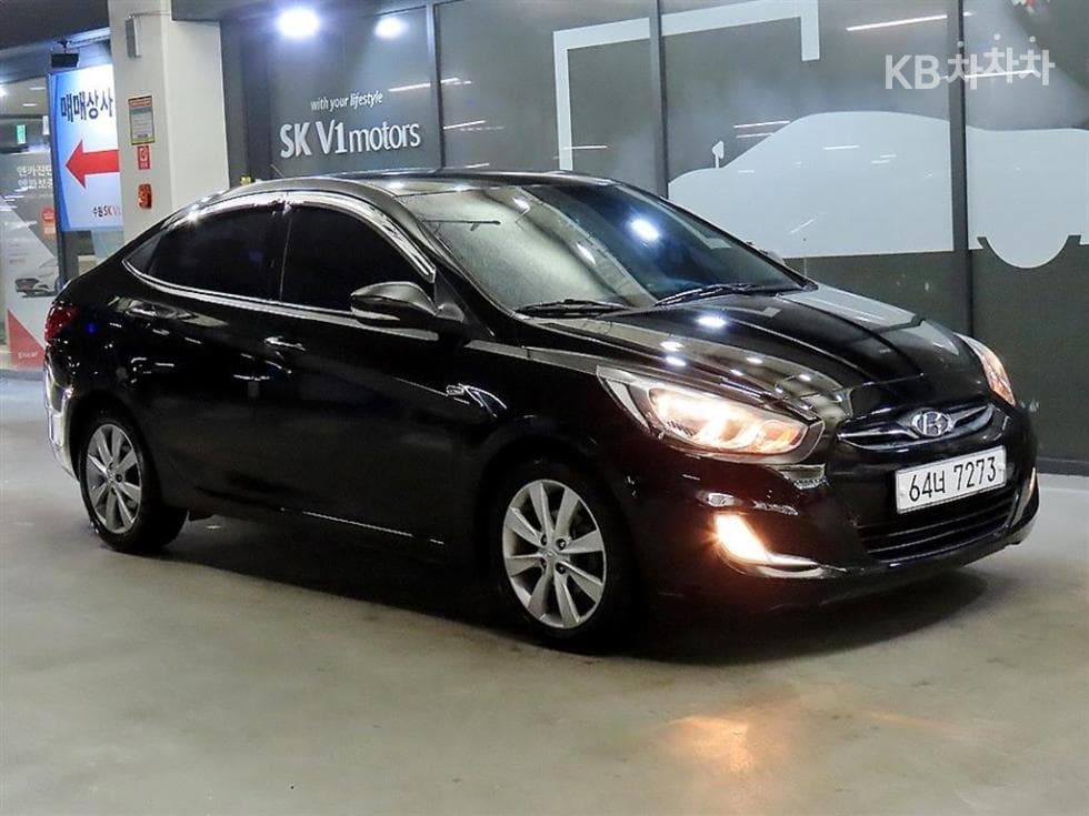 Hyundai Accent(신형) 1.6 GDi Top - Image 1
