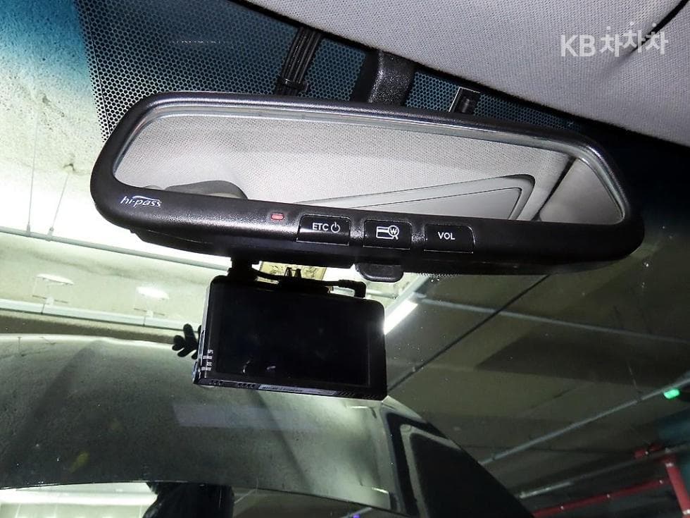 Hyundai Accent(신형)1.6 GDi Top - 17