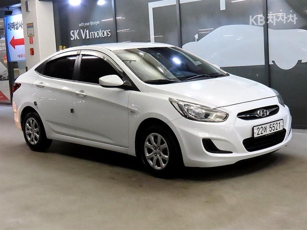 Hyundai Accent(신형) 1.6 VGT Luxury - Image 1