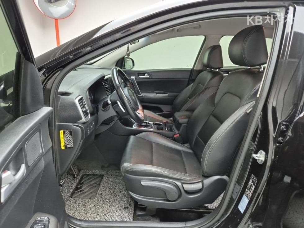 Kia Sportage 더 볼드2.0 Diesel 2WD Trendy - 11
