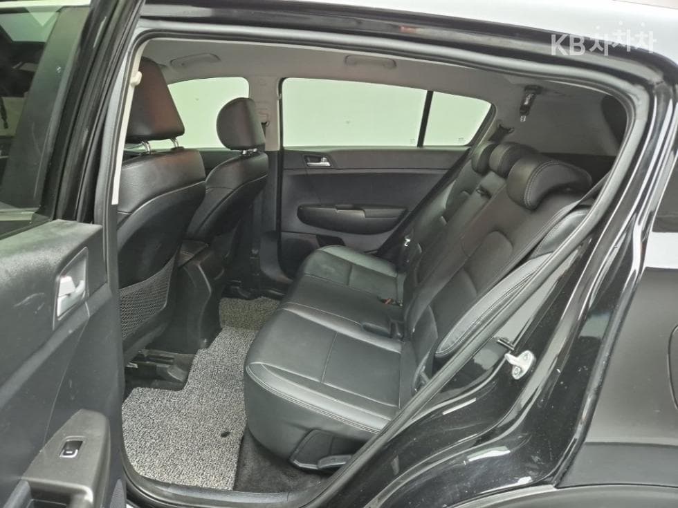 Kia Sportage 더 볼드2.0 Diesel 2WD Trendy - 12