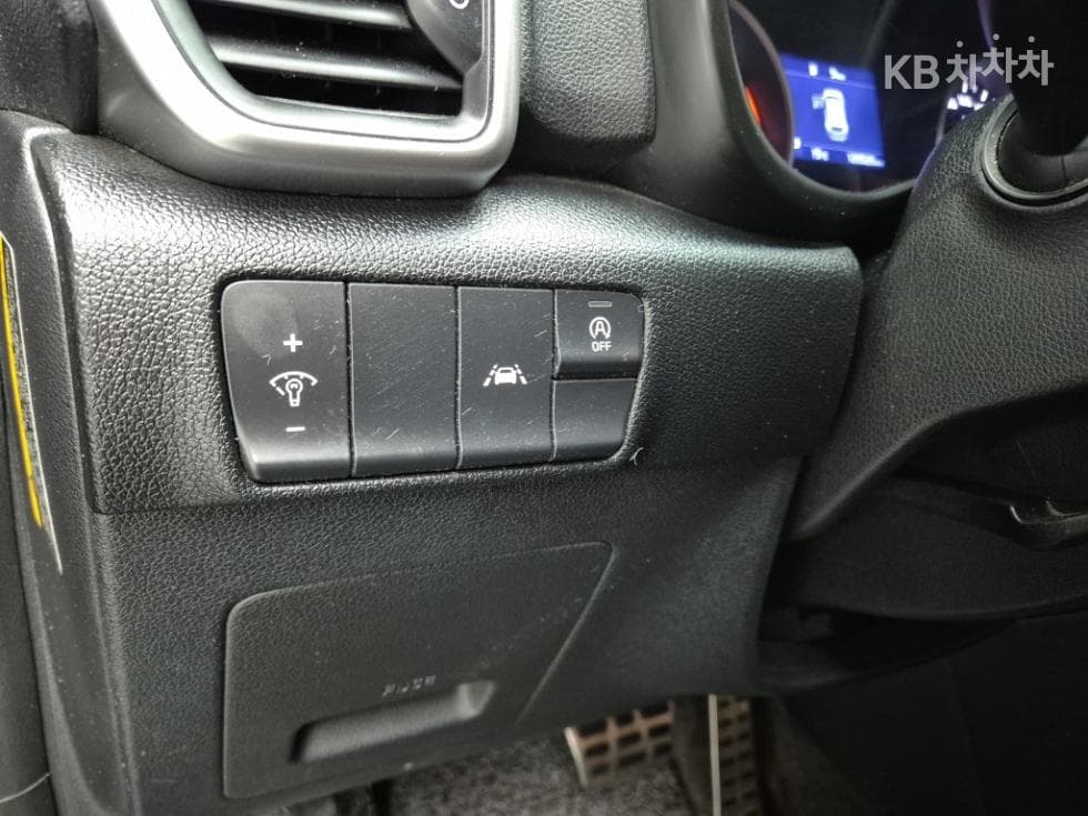 Kia Sportage 더 볼드2.0 Diesel 2WD Trendy - 17