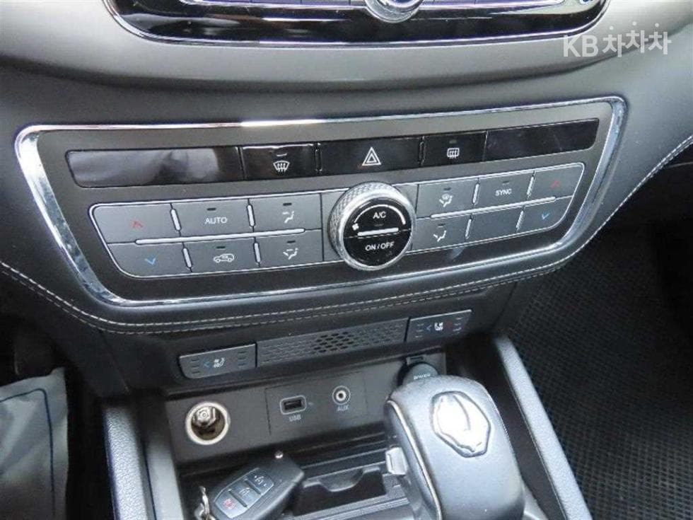 KG Mobility Rexton Sports Khan2.2 Diesel 4WD Pro페셔널 S - 7