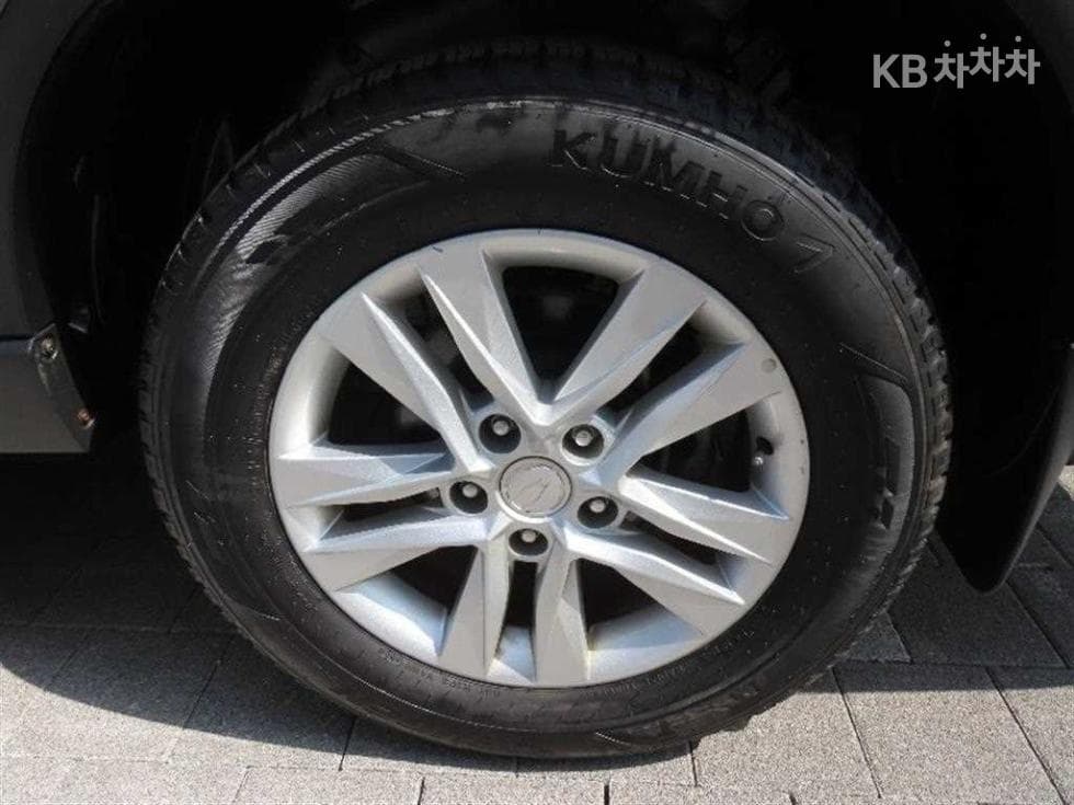 KG Mobility Rexton Sports Khan2.2 Diesel 4WD Pro페셔널 S - 17
