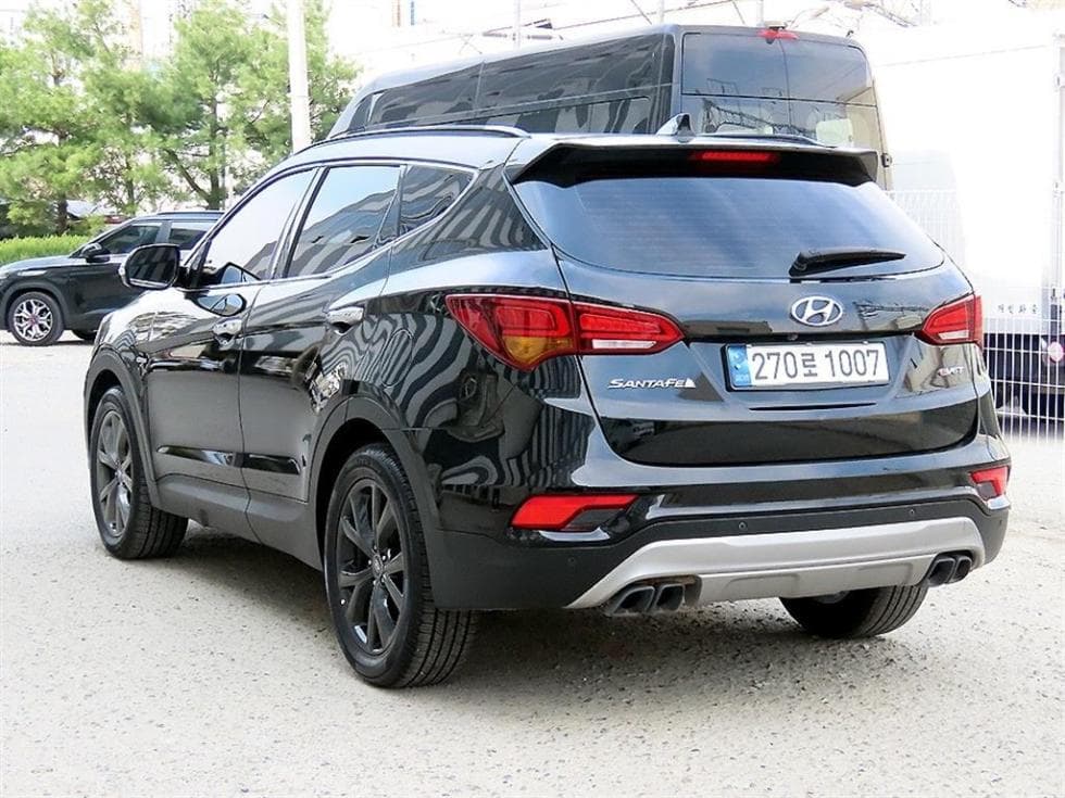 Hyundai Santa Fe The PrimeDiesel Hyundai R-engine 2.0 diesel 2WD 5-seater 1 million Standard - 3