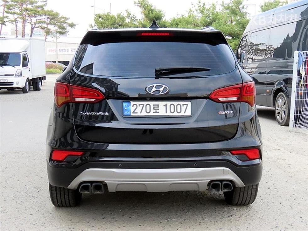 Hyundai Santa Fe The PrimeDiesel Hyundai R-engine 2.0 diesel 2WD 5-seater 1 million Standard - 4