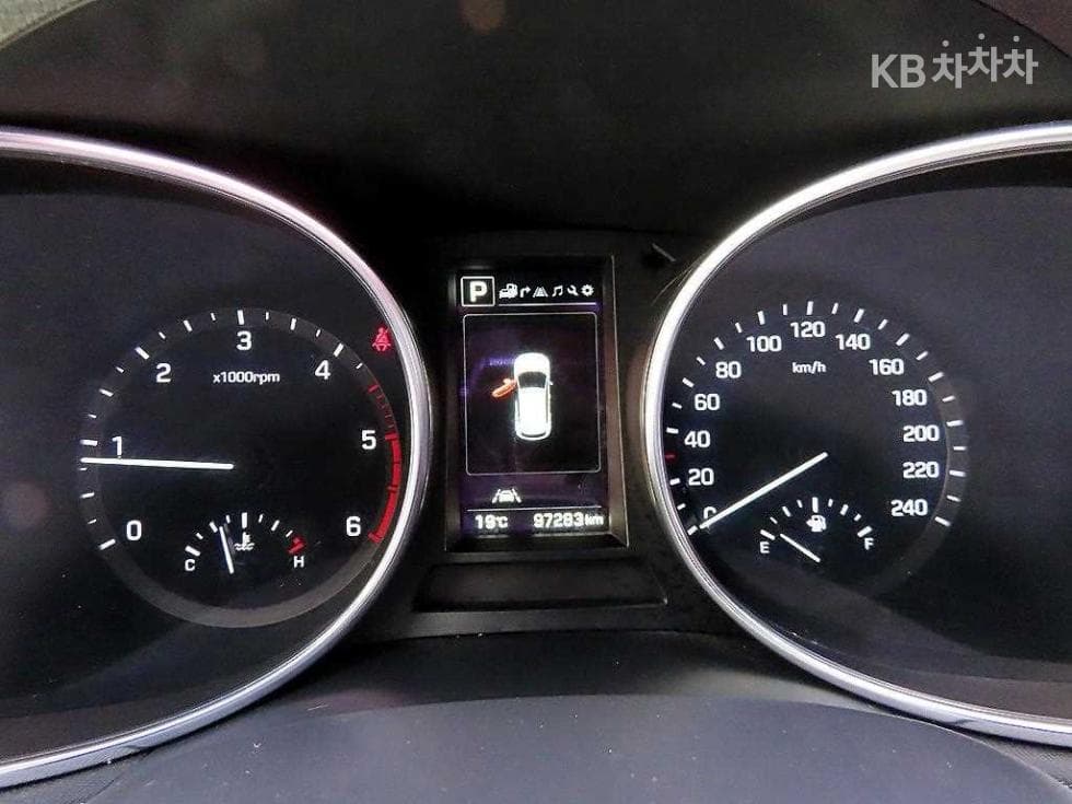 Hyundai Santa Fe The PrimeDiesel Hyundai R-engine 2.0 diesel 2WD 5-seater 1 million Standard - 9