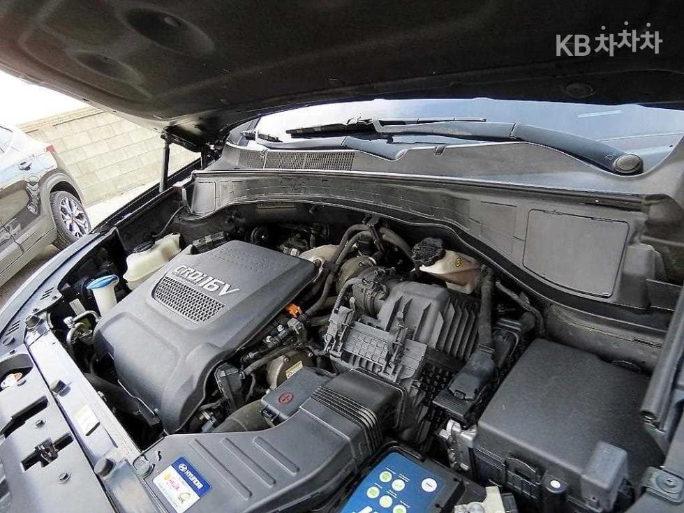 Hyundai Santa Fe The PrimeDiesel Hyundai R-engine 2.0 diesel 2WD 5-seater 1 million Standard - 19