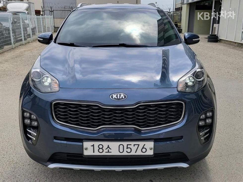Kia Sportage 4th generation Diesel 2.0 2WD Noblesse - Image 1
