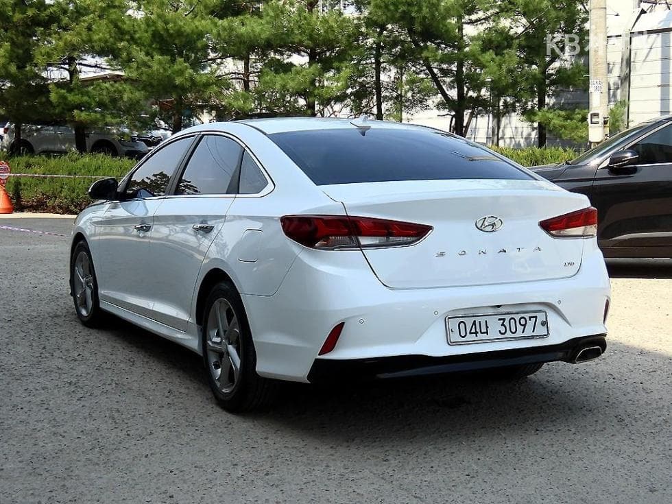 Hyundai Sonata New Rise1.7 Diesel Smart - 3