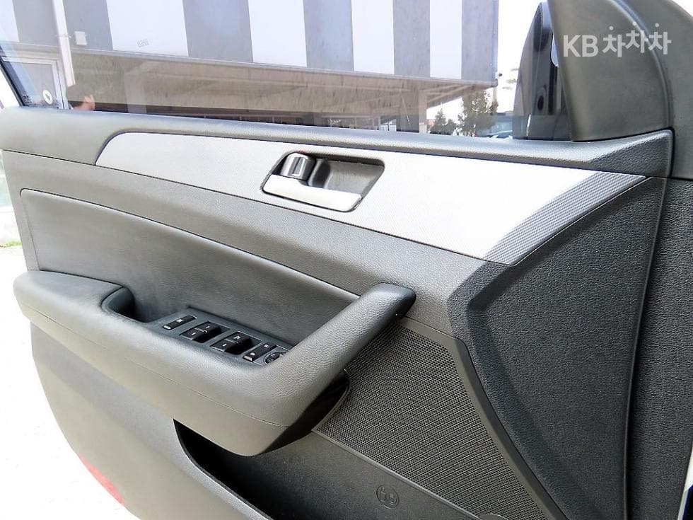 Hyundai Sonata New Rise1.7 Diesel Smart - 11