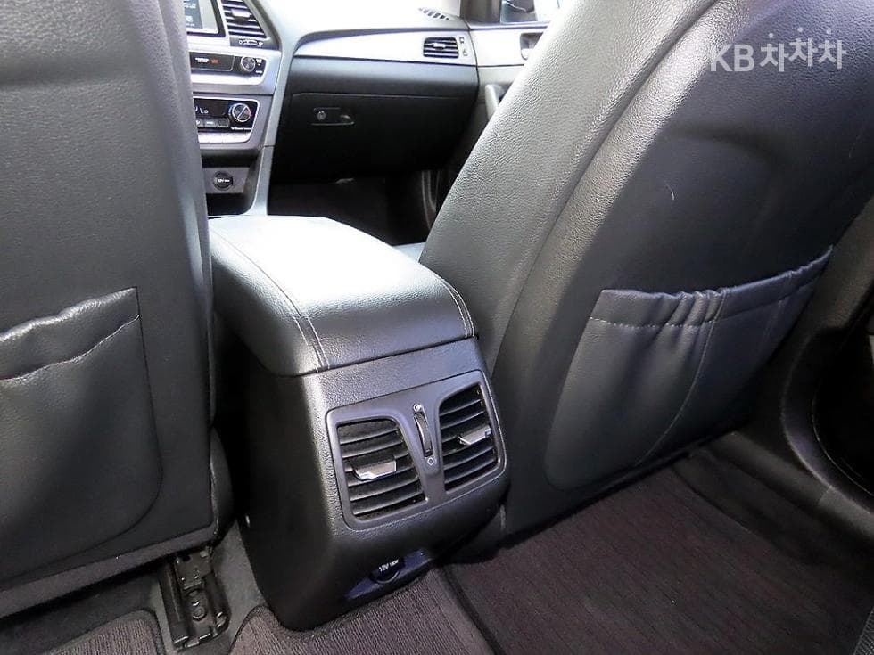 Hyundai Sonata New Rise1.7 Diesel Smart - 16