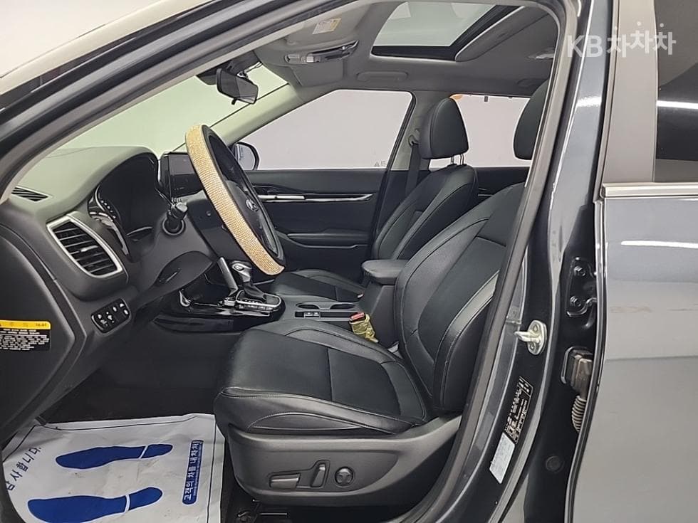 Kia Seltos1.6 Diesel 2WD Noblesse - 11
