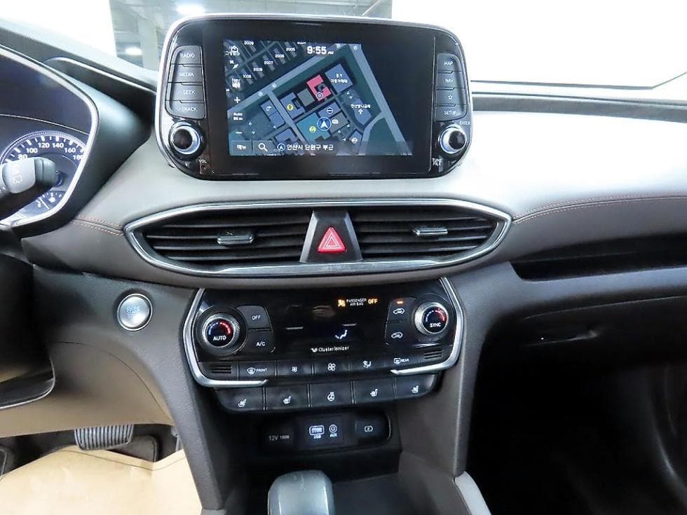 Hyundai Santa Fe TMGasoline 2.0T 2WD Exclusive - 14