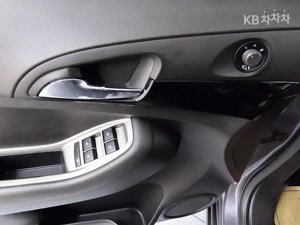 GM Korea Chevrolet OrlandoLTZ Premium - 11