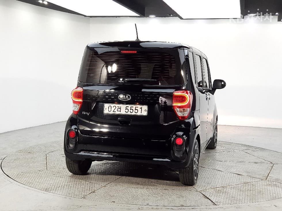 Kia The New (facelift) Ray (van)1.0 Gasoline Luxury - 4