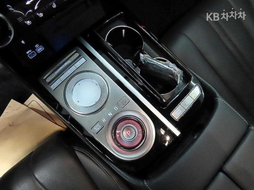 Genesis G80(RG3)2.5 Turbo Gasoline Direct Injection AWD - 10
