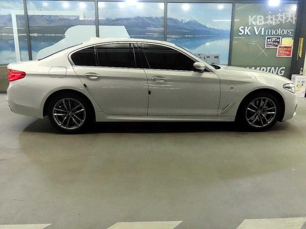BMW 올New5 Series (G30)530i M Sport Plus - 3