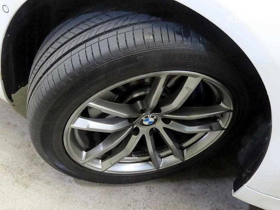 BMW 올New5 Series (G30)530i M Sport Plus - 20