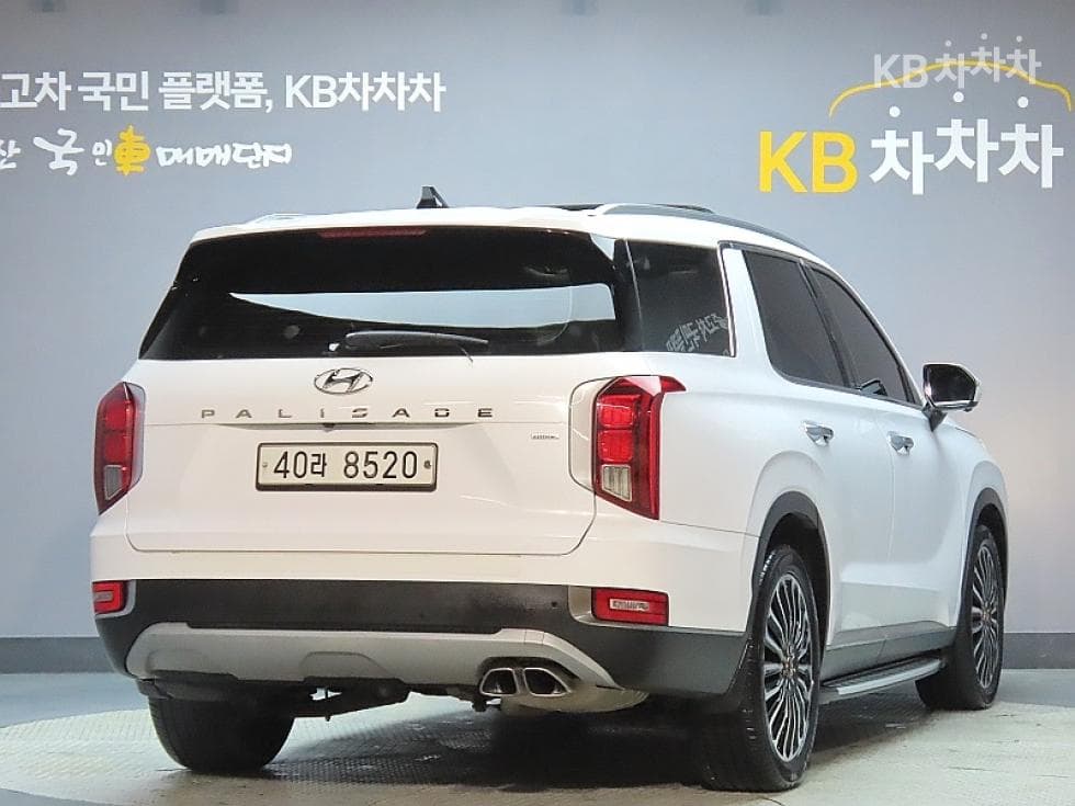 Хюндай Palisade2.2 Дизел 7-местен (Лимузин) AWD Престиж - 2