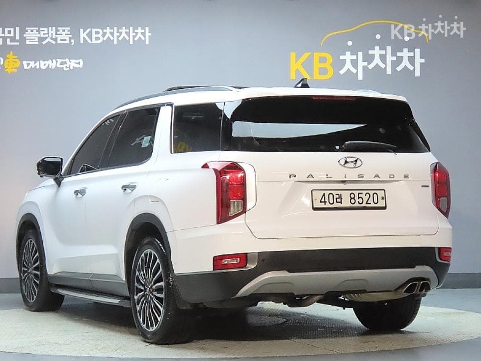 Хюндай Palisade2.2 Дизел 7-местен (Лимузин) AWD Престиж - 4