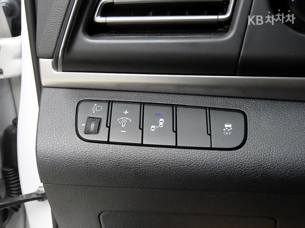 Хюндай The New (фейслифт) Avante (Elantra) ADSmartstream G1.6 Смарт초이스 - 12