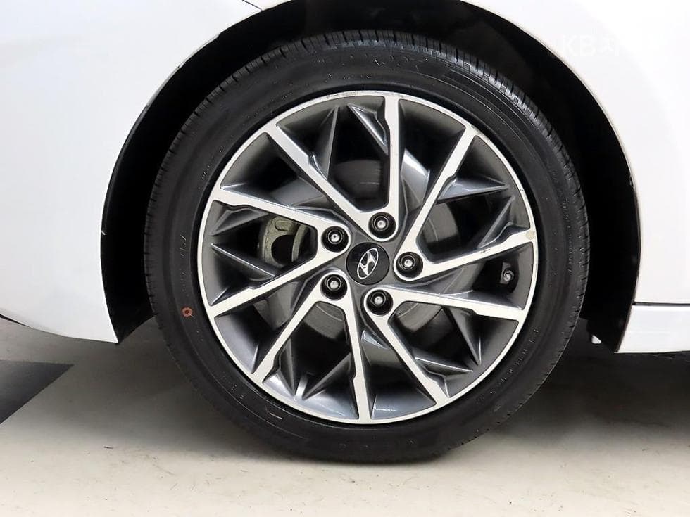 Хюндай The New (фейслифт) Avante (Elantra) ADSmartstream G1.6 Смарт초이스 - 20