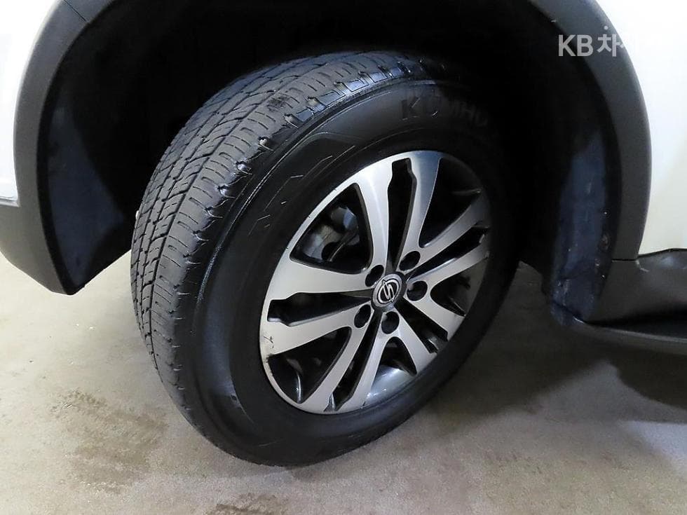 KG Mobility RextonW7-seater (Limousine) 4WD RX7 Luxury - 20