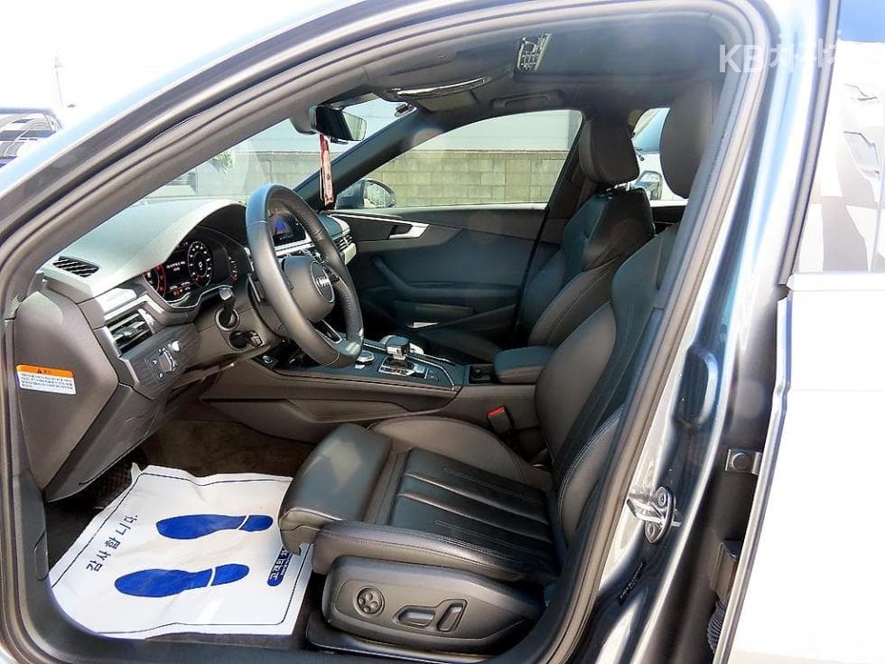 Audi A4 (B9)40 TFSI Premium - 5