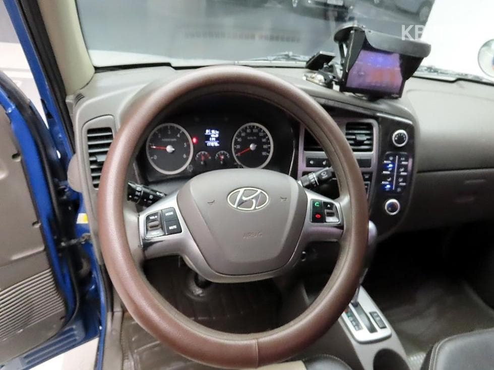Hyundai Porter 2Extra Long Super Cab CRDi Modern - 7
