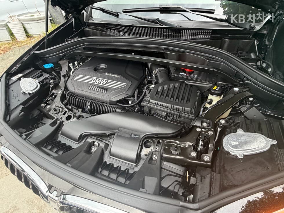 BMW X1 (F48)xDrive 20i Advantage - 3