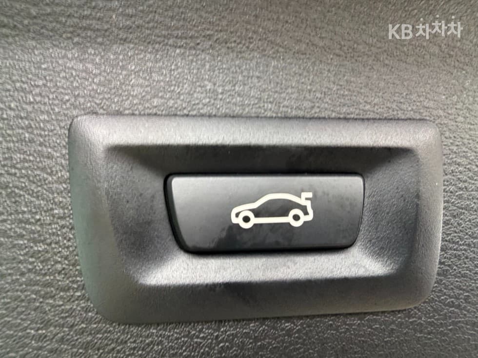 BMW X1 (F48)xDrive 20i Advantage - 9