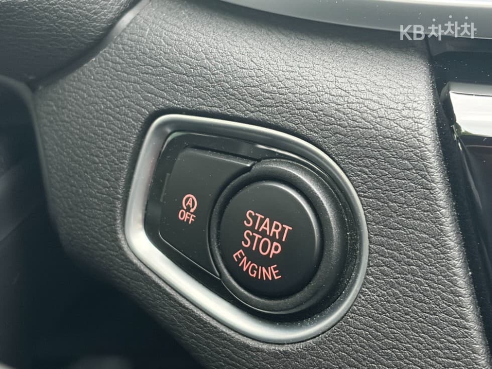BMW X1 (F48)xDrive 20i Advantage - 25