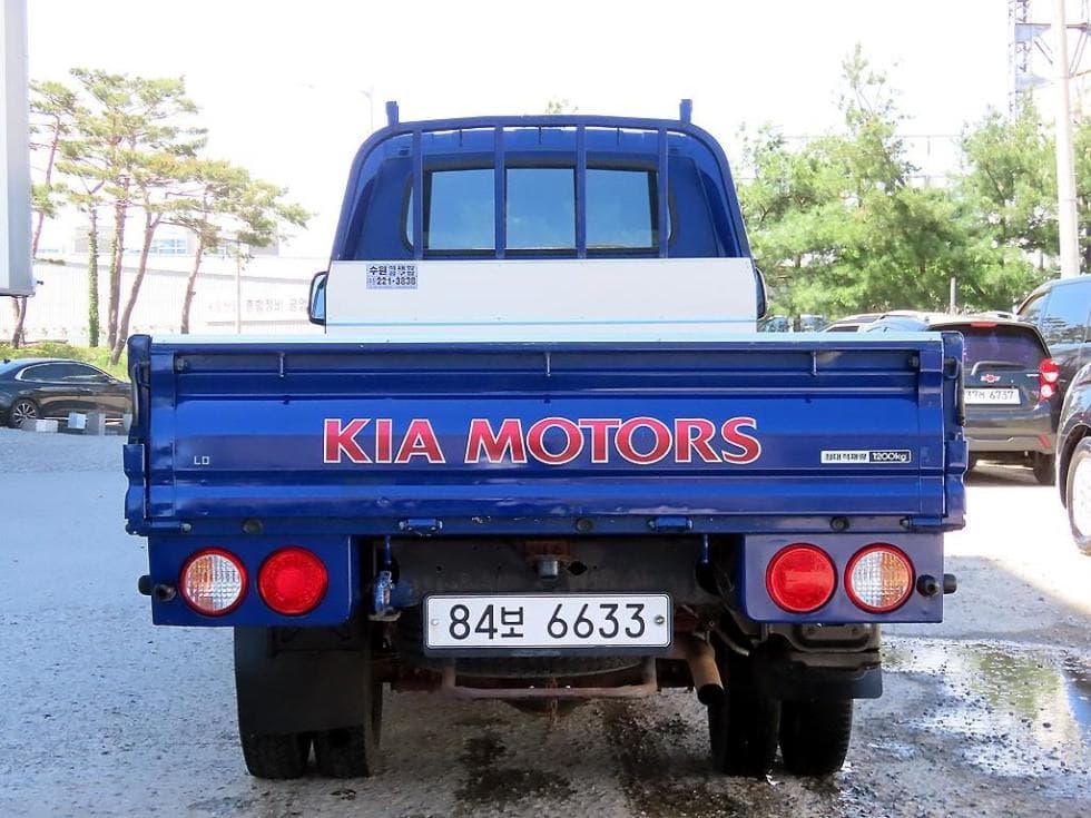 Kia The New (facelift) Bongo 3 (light truck)1.2Ton 표준캡 Extra Long 2WD GL - 4