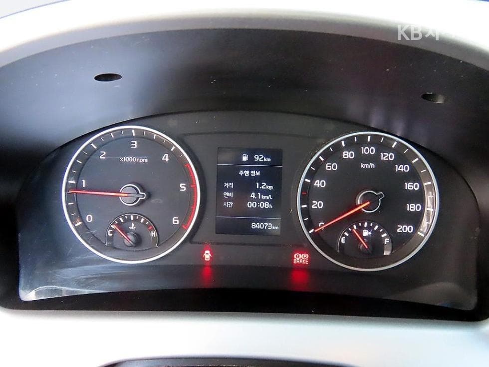 Kia The New (facelift) Bongo 3 (light truck)1.2Ton 표준캡 Extra Long 2WD GL - 9