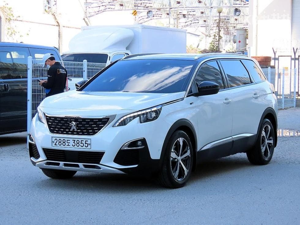 Peugeot 5008 2.0 Blue HDi GT - Image 1