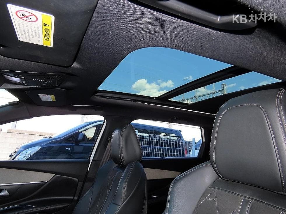 Peugeot 50082.0 Blue HDi GT - 16