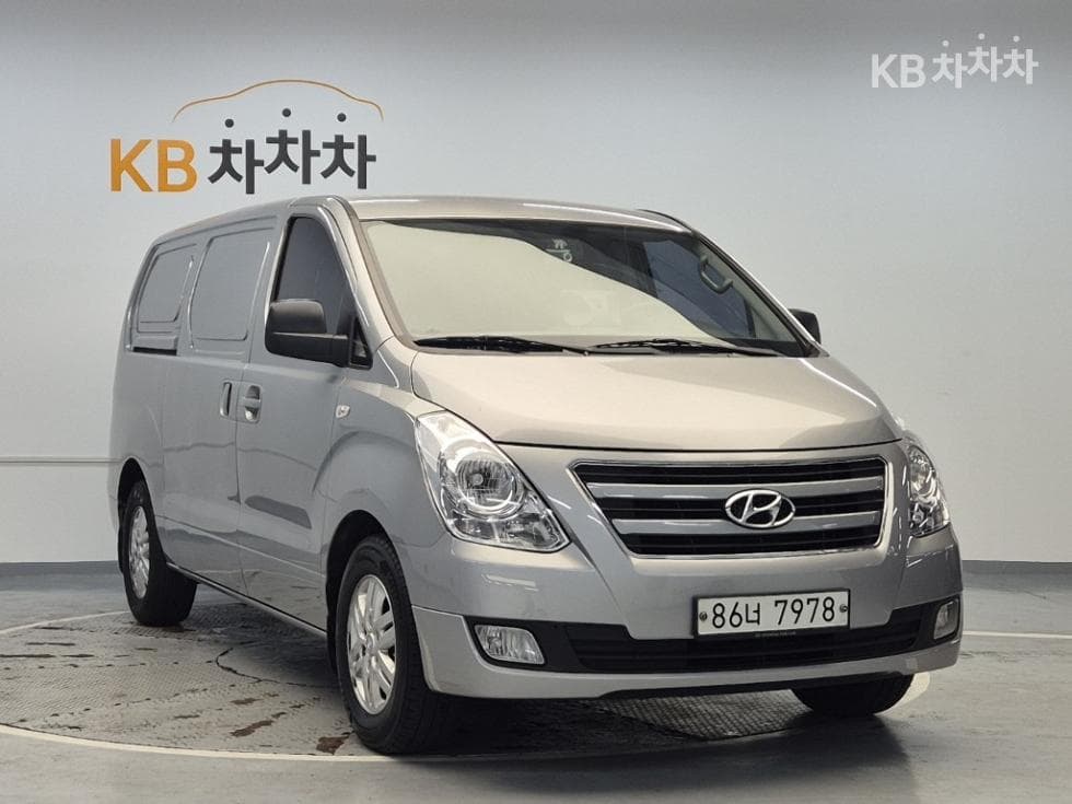 Hyundai Grand Starex3Seater승 Van Smart - 4