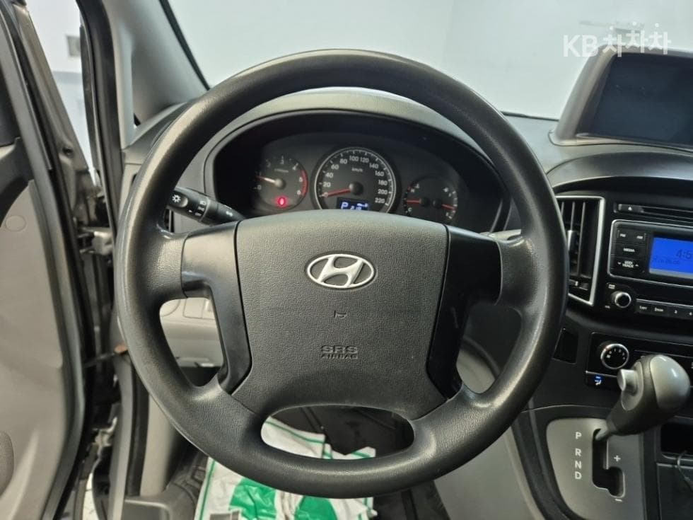 Hyundai Grand Starex3Seater승 Van Smart - 9