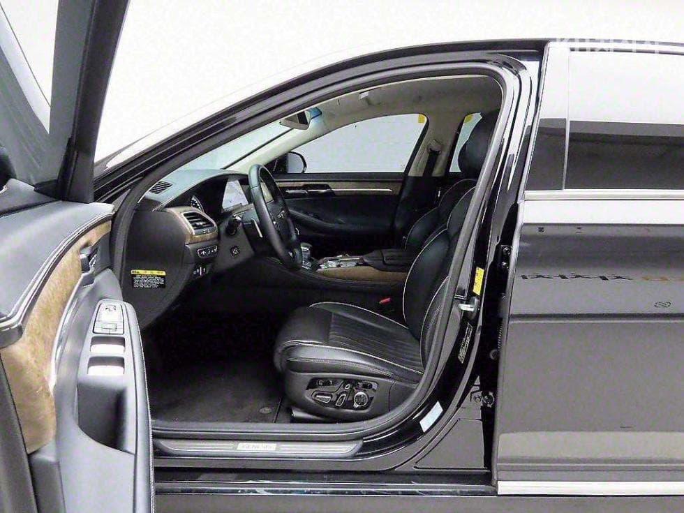 Genesis G903.8 GDi AWD Prestige - 11