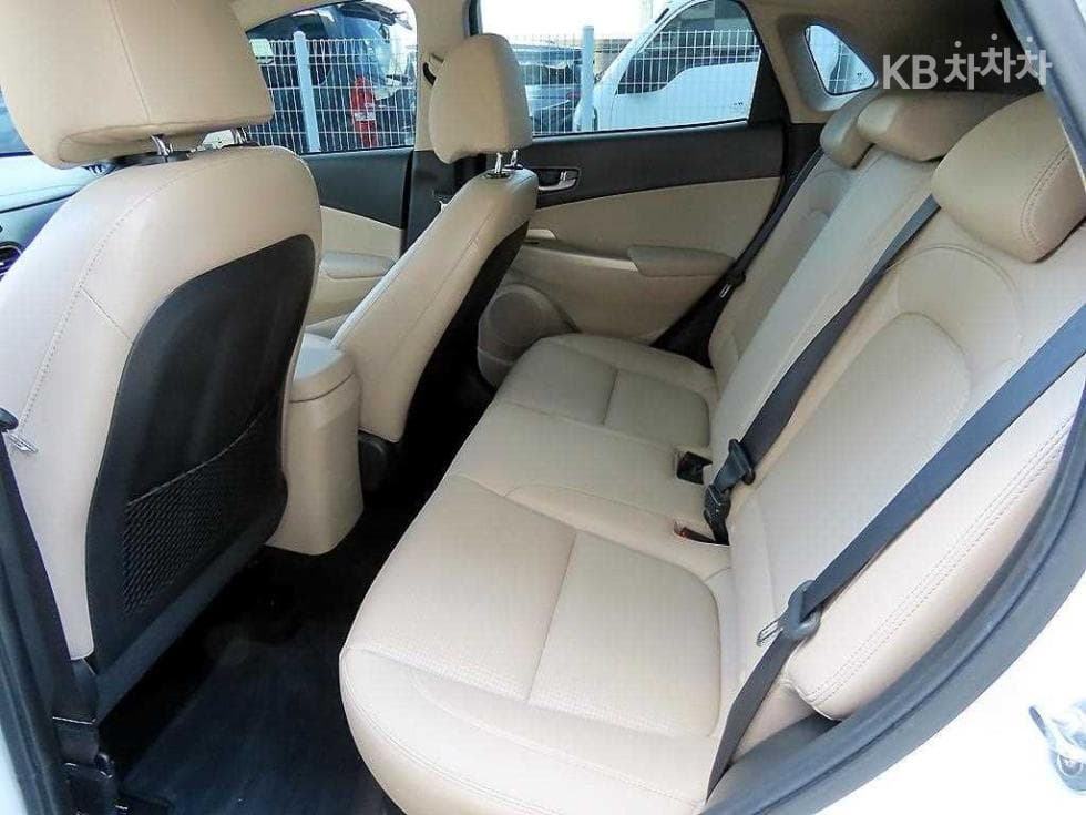 Хюндай Kona1.6 Турбо 4x4 Modern 팝 - 6
