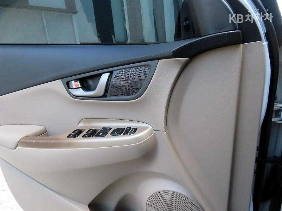 Хюндай Kona1.6 Турбо 4x4 Modern 팝 - 11