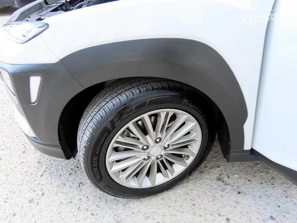 Хюндай Kona1.6 Турбо 4x4 Modern 팝 - 19