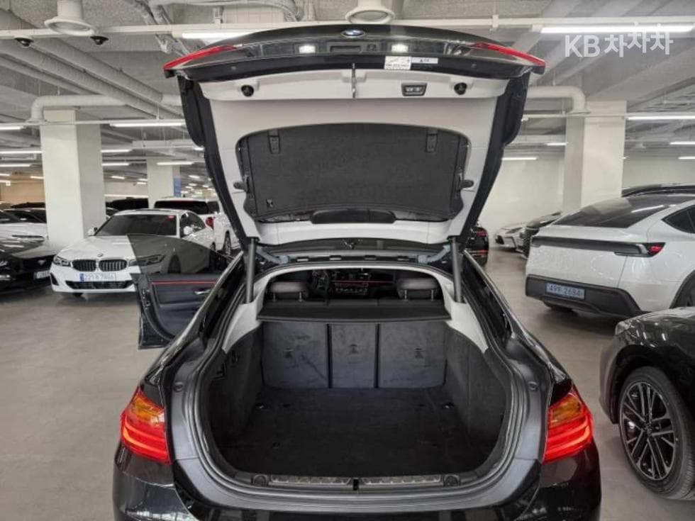 BMW 4시리즈 (F32)420d 그란Coupe F36 xDrive - 16
