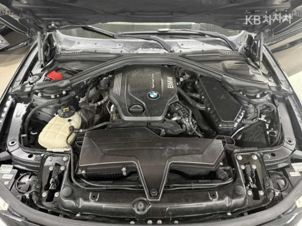 BMW 4시리즈 (F32)420d 그란Coupe F36 xDrive - 18
